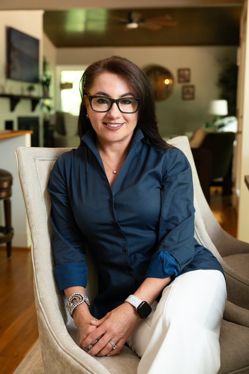 Dianna Montoya — Military Relocation Specialist